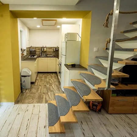 Apartment Friends - Csaladoknak Es Barati Tarsasagoknak Balatonbereny