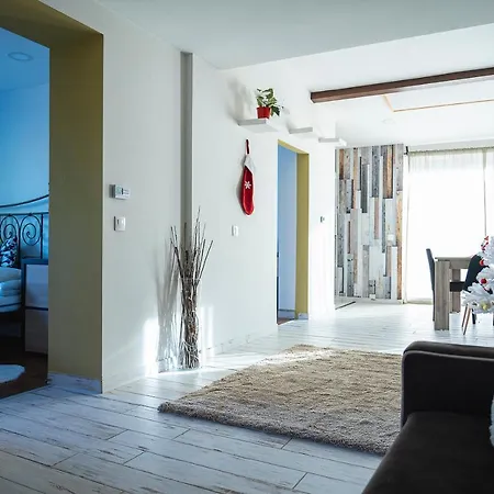 Friends - Családoknak és Baráti Társaságoknak Apartamento *